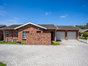 3 Bedroom Townhouse in Glenroy Park