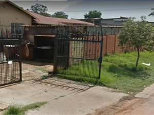 250 m² Commercial space in Silverton