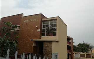 1 Bedroom Flat in Montclair