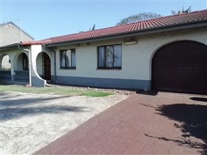 4 Bed House in Burlington Heights