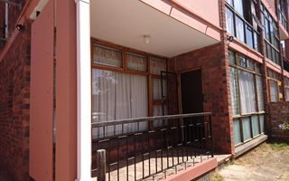 2 Bedroom Apartment in Grahamstown Central