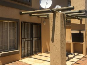 2 Bed Duplex in Willow Park Manor