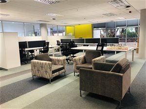 2557 m² Commercial space in La Lucia