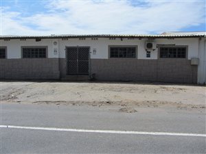 1300 m² Retail Space in Shakas Rock