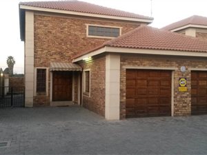 3 Bed Townhouse in Modder East