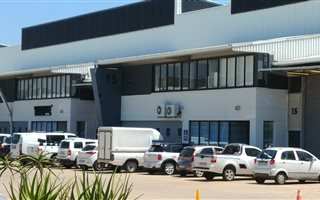 700 m² Industrial space in Mt Edgecombe