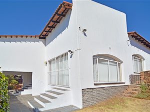 4 Bedroom House in Wilro Park