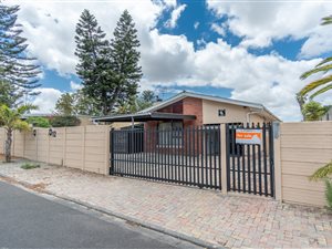 4 Bed House in Eden Park
