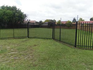 1000 m² Land available in Strubenvale
