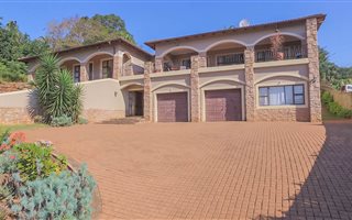 4 Bedroom House in Kloof