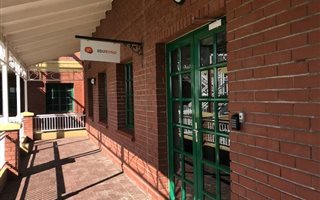 213 m² Commercial space in Claremont