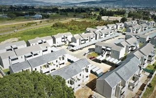 3 Bedroom Apartment in Paarl Central East