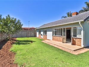 3 Bed House in Bonaero Park