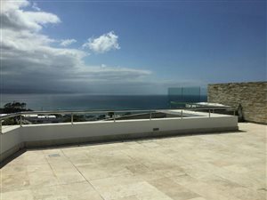 4 Bed Apartment in Signal Hill
