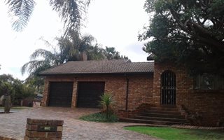3 Bedroom House in Suiderberg