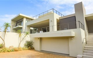 4 Bedroom House in Hawaan Forest Estate