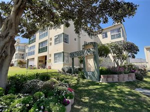 2 Bed Apartment in Greenways Golf Estate