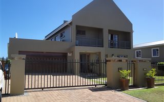 4 Bedroom House in Wesbank