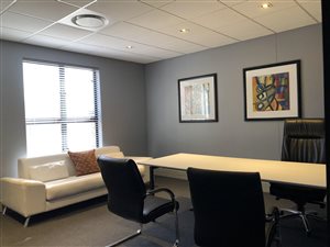 209 m² Commercial space in New Town Centre (Gateway)