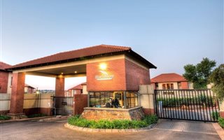 2 Bedroom Apartment in Pretorius Park