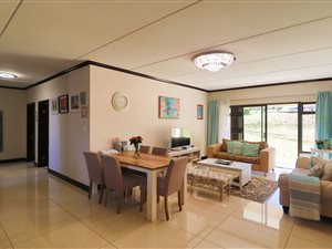 3 Bed Apartment in Maroeladal