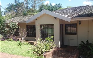 3 Bedroom Garden Cottage in Athlone