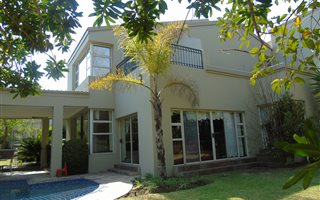 6 Bedroom House in Dainfern