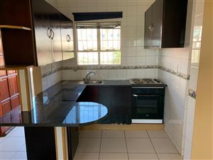 2 Bed Flat in Winchester Hills