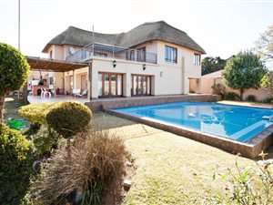 4 Bed House in Sydenham