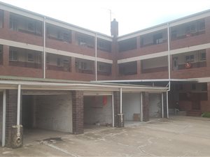 2.5 Bed Apartment in Berea