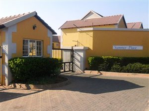 2 Bed Townhouse in Winternest