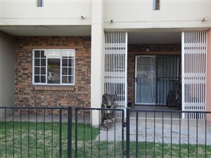 2 Bed Townhouse in Comet