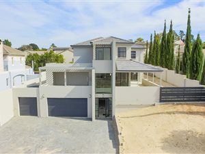 4 Bedroom House in Vierlanden