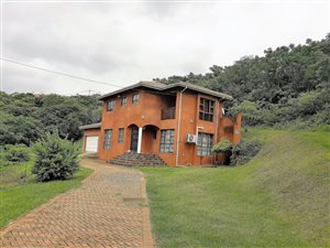 3 Bedroom House in Astra Park