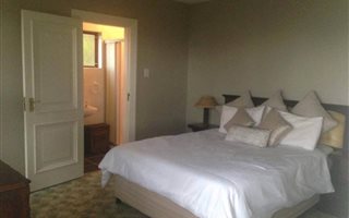 5 Bedroom Townhouse in Winston Park