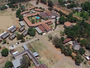 Commercial space in Vaaloewer