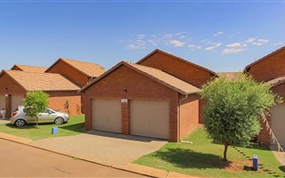 3 Bedroom House in Chantelle