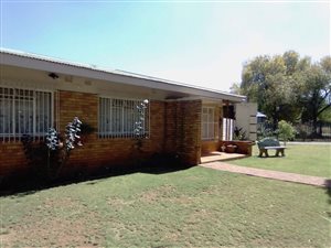 3 Bed House in Vanderbijlpark CW1