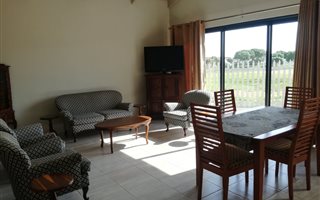 1 Bedroom Apartment in Country Club