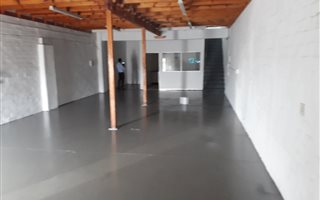 180 m² Commercial space in Arboretum