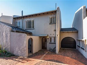 3 Bed Townhouse in Fairland