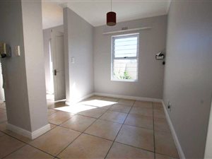 3 Bed House in Sunningdale