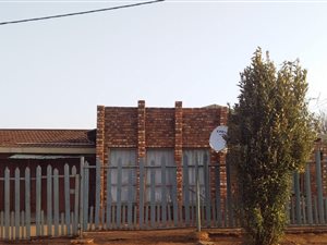 2 Bed House in Ikageng