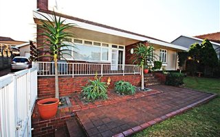 3 Bedroom House in Glenmore