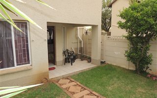 2 Bedroom Townhouse in Gardenia Park