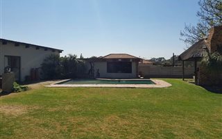 8100 m² Farm in Benoni North AH