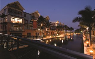 4 Bedroom Apartment in Point Waterfront