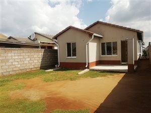 3 Bed House in Windmill Park