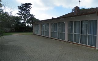 5 Bedroom House in Wychwood