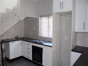 2 Bed Apartment in Highway Gardens